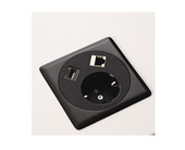Netbox Point schwarz
SCH-D + RJ45 Cat 5 + USB
Inkl. Zuleitung ca. 2,9 m Netbox Point schwarz
SCH-D + RJ45 Cat 5 + USB
Inkl. Zuleitung ca. 2,9 m